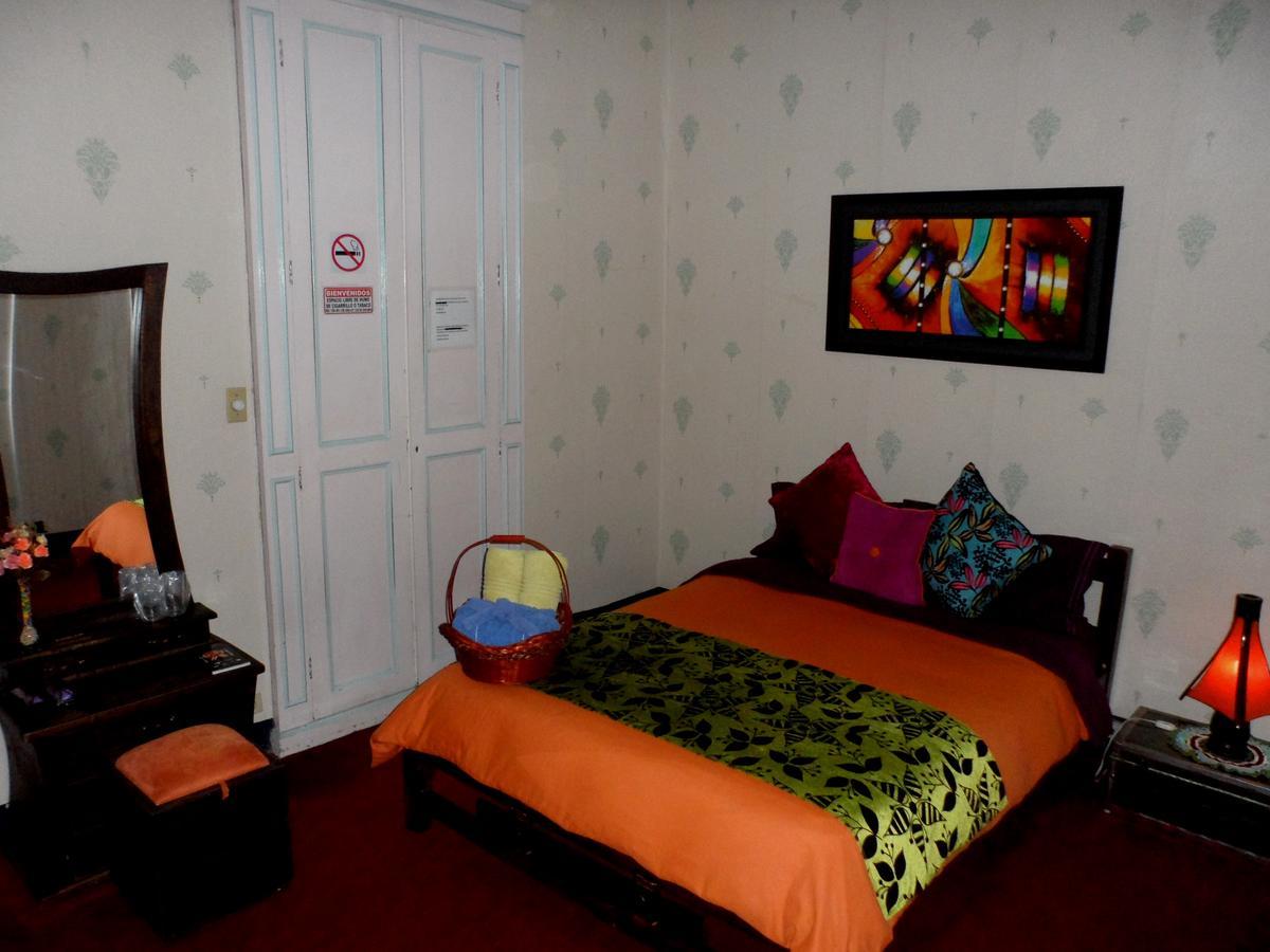 Zohar Hostel โบโกตา ภายนอก รูปภาพ