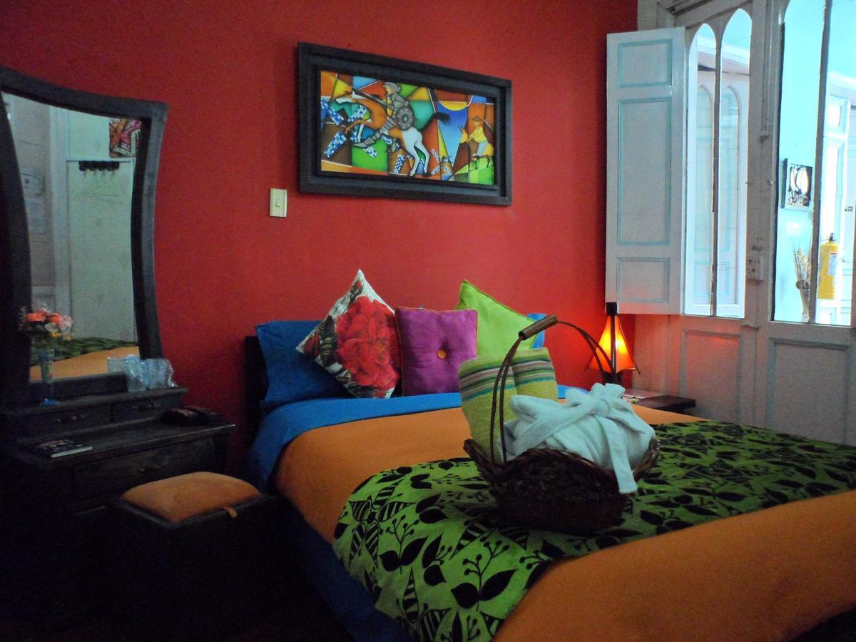 Zohar Hostel โบโกตา ภายนอก รูปภาพ