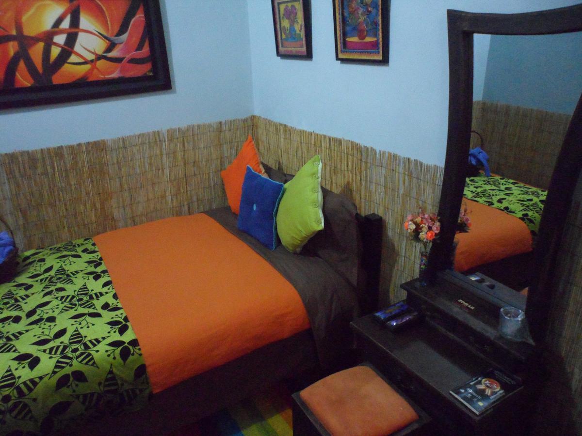 Zohar Hostel โบโกตา ภายนอก รูปภาพ